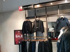-UNDER ARMOUR(八达岭奥莱店)