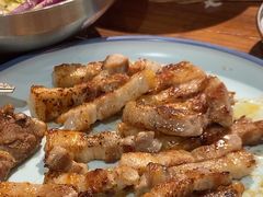 -明洞阿姨·韩式酱蟹烤肉·创意料理(三元桥店)