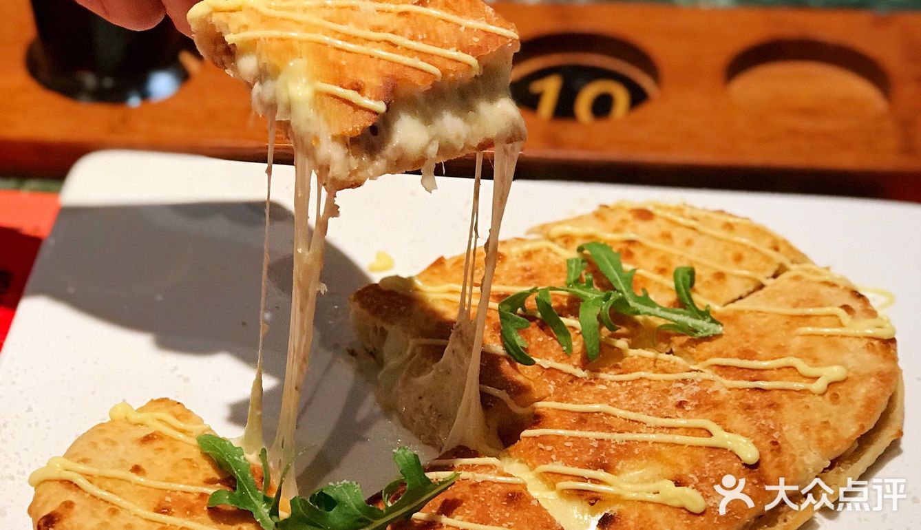 郑州必吃榜造·精酿餐厅开来西安啦万象天地新店开业6