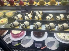 -雍容荟帝王蟹活龙虾展台自助(IFS黑金店)