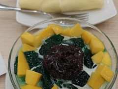 -佰搭果·广式茶餐厅(西华路店)