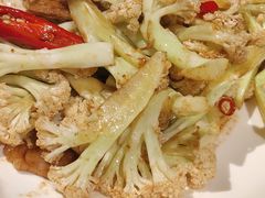 -乡村馕坑肉·烧烤·新疆菜·本地人更爱吃(阿勒泰首店)