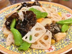 荷塘月色-烤肉季饭庄