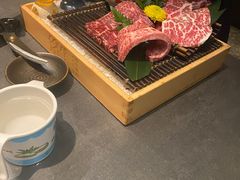-铭牛烧肉·和牛海鲜自助(高新月牙湖店)