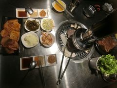 -韩聚屋韩国烤肉餐厅(新北万达店)