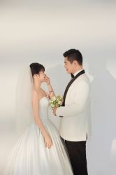 -麦田·婚纱摄影(天河新天地店)