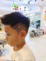 -Oh my head 儿童理发(丹尼斯大卫城店)