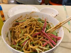 -黑八私房老北京炸酱面