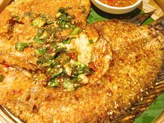 香草烤鱼-俏香傣·德宏风味餐厅(万宏路店)