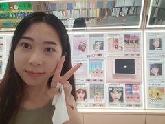 -4iNLOOK美瞳店(中山公园龙之梦店)