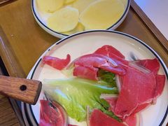 -贵厨酸汤牛肉(小十字店)