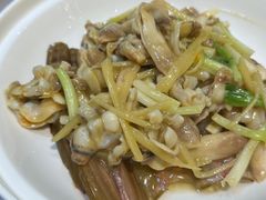 -黄泥岗·地道湖北菜(奥特莱斯店)