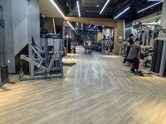 -威克健身游泳(万菱汇店)