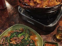 -胡须佬鸡煲四季火锅(海雅缤纷城店)