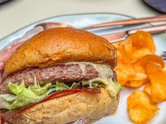 -潮一不贰·法式甜品·生日蛋糕·西式简餐(外滩店)