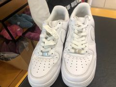 -爱革·奢品·鞋包·衣物·家居(金桥国际商业广场店)