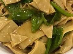 -李记饺子·熏酱东北菜(欢乐谷店)