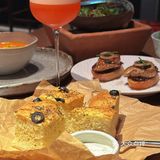 这个假期总要来体验一下林峯的餐厅吧💕