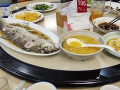 -七的湖·晚芳亭·阳澄湖农家菜·大闸蟹(莲花岛店)