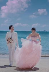 点击看大图 -挪娅婚纱摄影皇家会所