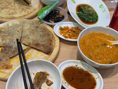 -甲乙饼·北京手工肉饼(西直门凯德茂店)