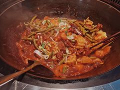 -山河屯铁锅炖(哈西站店)