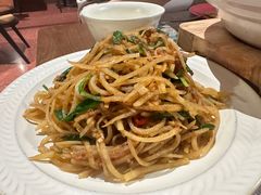 -肆海小川菜酒馆Wine Bistro (青年路店)