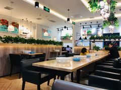 大堂-拿渡·水煮鱼麻辣香锅(王府井奥莱·香江小镇店)