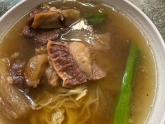 牛腩面-罗富记粥面专家(摆花街店)