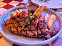 -鲨鱼美式餐厅酒吧Sharky