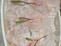 -芸山季·云南山珍菌火锅(人民广场来福士店)