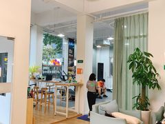 -APT运动康复中心(徐汇万科店)