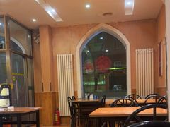 -清真吴记门钉肉饼·喜多利