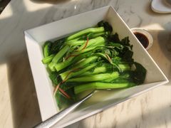 山泉水浸煮菜心-陶陶居酒家(新天地店)