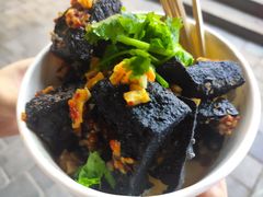 黑色经典臭豆腐-黑色经典臭豆腐·湖南特产(坡子街店)