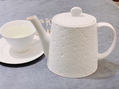 -燕庭·纯燕窝·甜品下午茶(南京西路店)