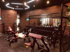 -奥力健身瑜伽普拉提馆(红宝路店)