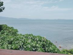-美人鱼悬崖海景餐厅(鹿嘴山庄店)