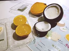 -志龙皇冠吃货椰子铺