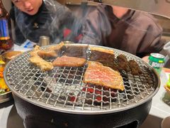 -草家酱蟹炭火烤肉店(珲春南路一店)