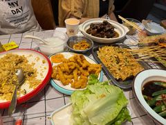 -顶峰夜宴·龙虾烧烤大排档(九江学院店)