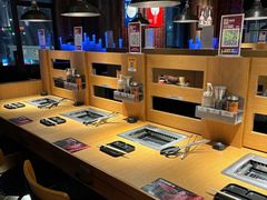 -肉魁屋·烧肉·烧鸟·酒场(高新店)