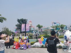 -季高兔窝窝亲子园(上海薰衣草公园店)