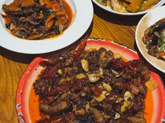 -柴窝堡22号辣子鸡·传承新疆菜