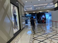 -新世界大丸百货