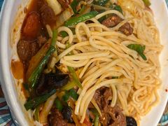-楼兰古丽·新疆拌面·清真(华阳城店)