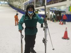 -乔波室内滑雪场