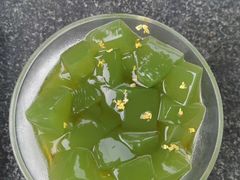 翡翠凉粉加蜂蜜-周大娘牛乳(旧寨古村总店)