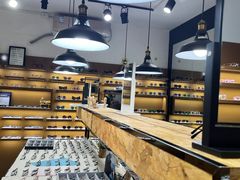 -罗伯特眼镜·蔡司官方授权(罗湖国贸店)