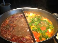 -湊湊火锅·茶憩(新中关购物中心店)